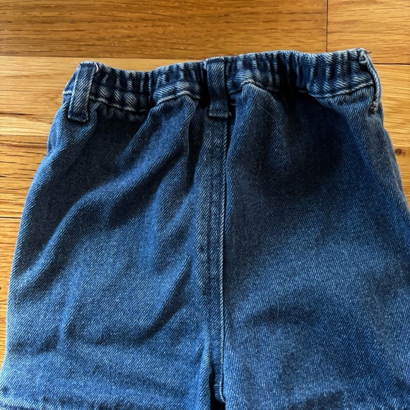 🍎 Cute Toddler Jeans with Fringe 🍎 - Picture 5 of 7